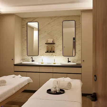 Domaine Du Liziec - Mgallery Collection ホテル 4*